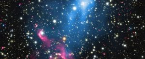 Gökbilimciler, bir kara delikle beslenen deli bir galaktik parçacık hızlandırıcısı keşfettiler